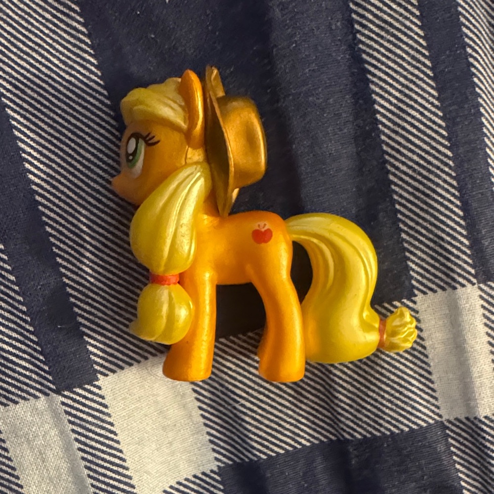 My Little Pony Applejack mini figure rare metallic